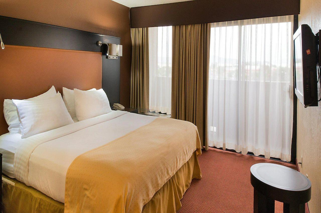 Greentree Hotel Phoenix West Εξωτερικό φωτογραφία